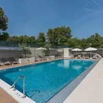 Apartmán In Pjescana Uvala Mit Grosser Terrass By Interhome Pula