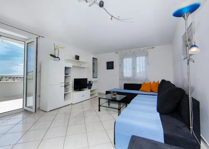 Appartement In Pjescana Uvala Mit Grosser Terrass By Interhome *